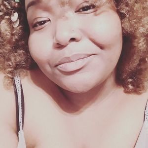 Meet your Posher, Nickia